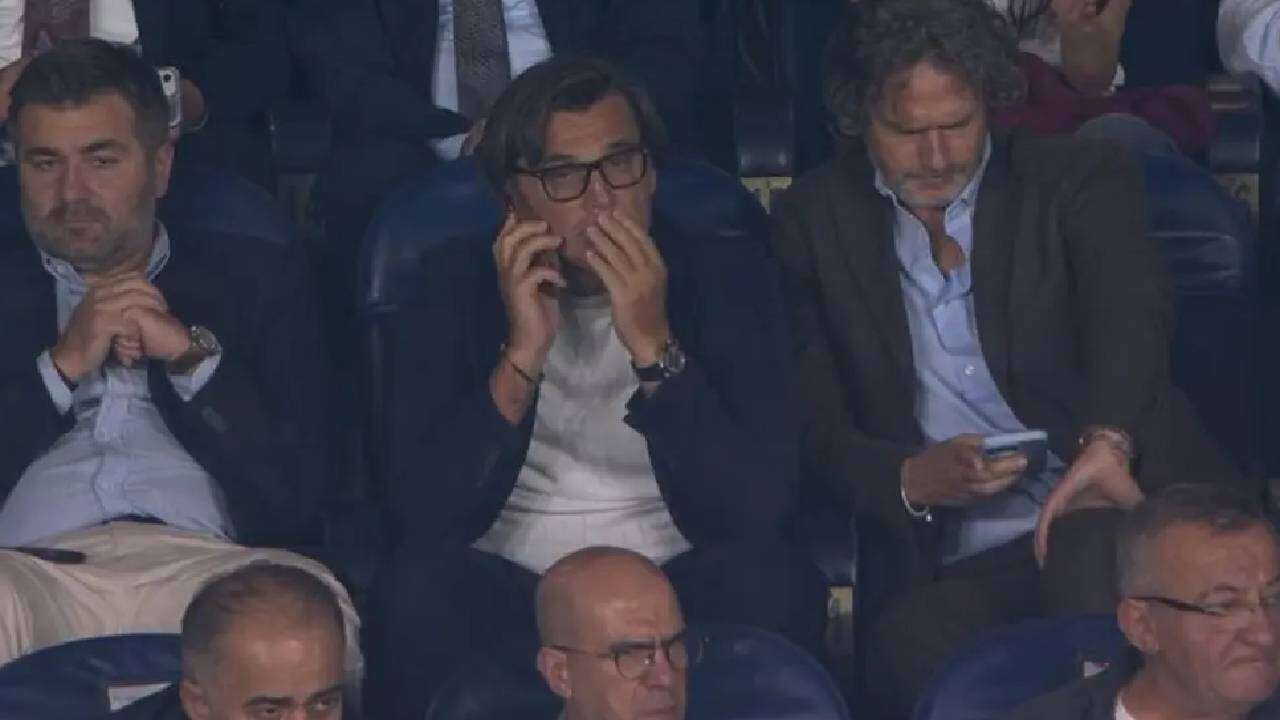 İsmail Kartal gitti, o isim tribüne indi: Kadıköy'de tüm bakışlar ona çevrildi! 2